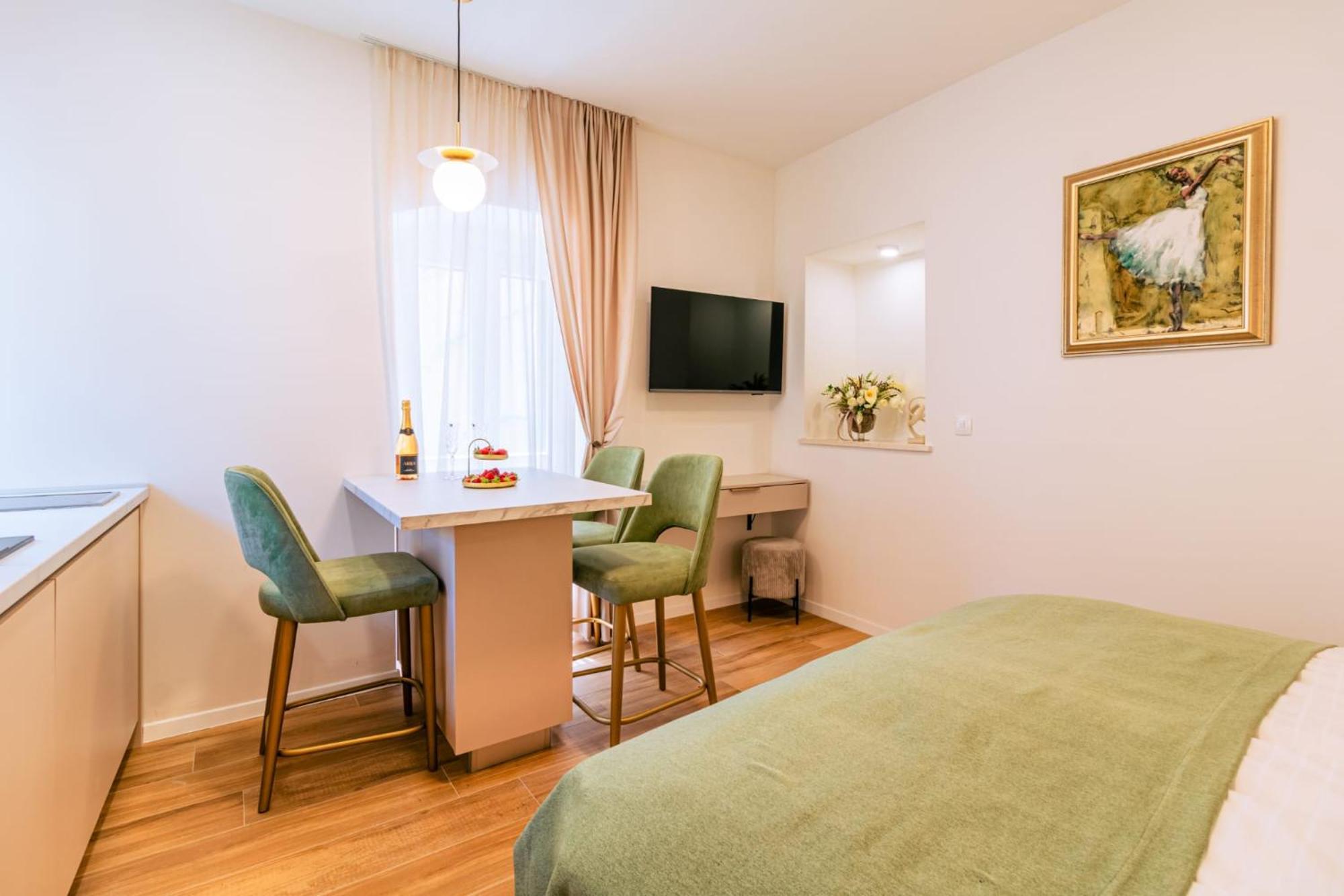 Luxury App Palace Old Town& Studio Green Melody With Terrace Apartamento Split Exterior foto