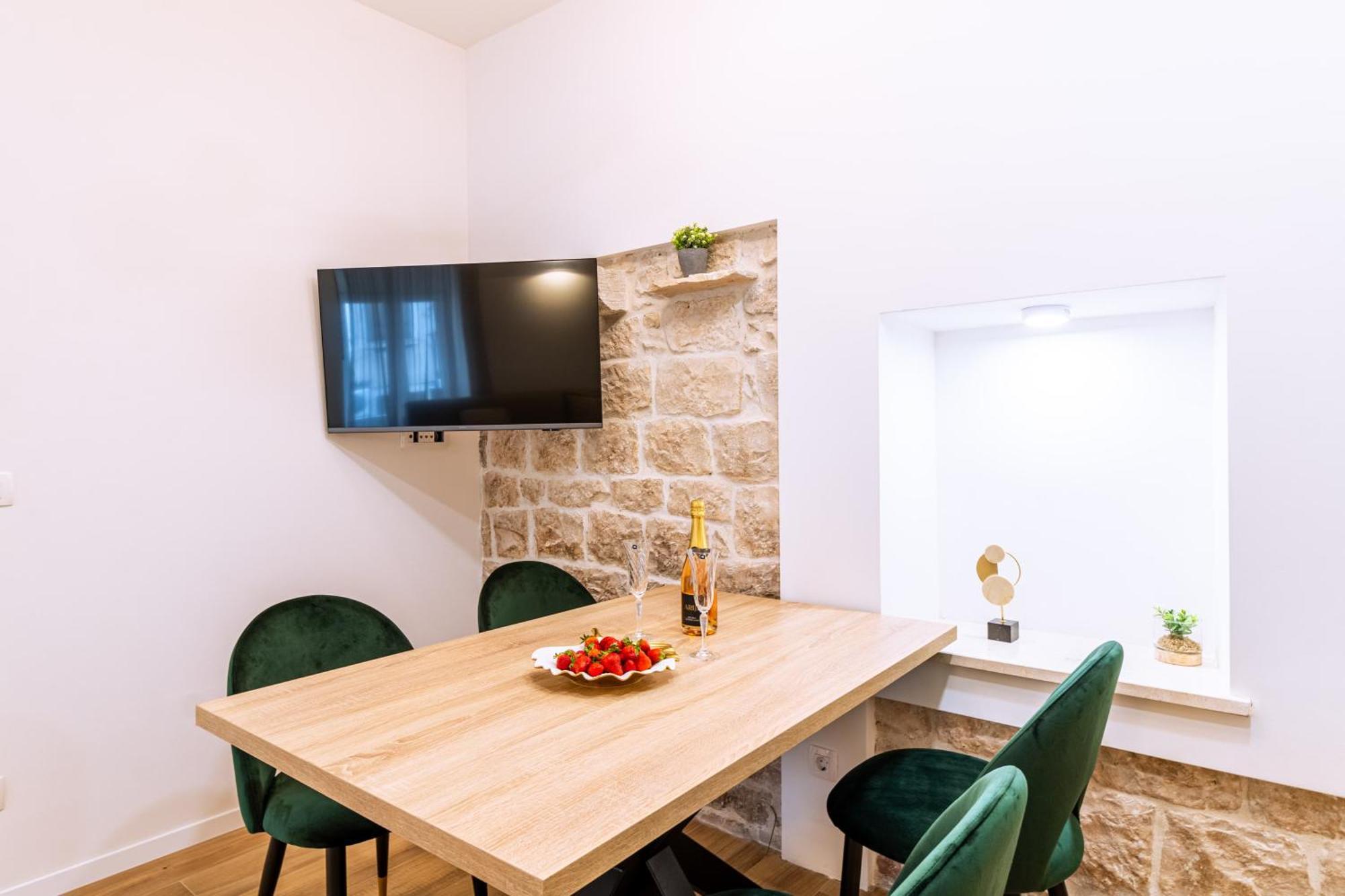 Luxury App Palace Old Town& Studio Green Melody With Terrace Apartamento Split Quarto foto