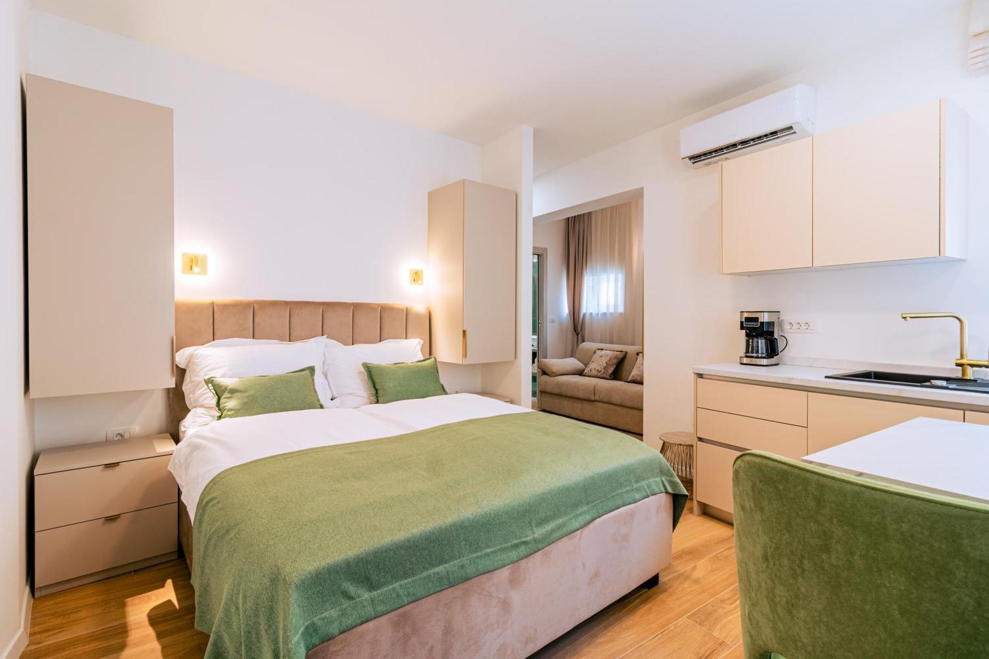 Luxury 2 Bedroom-2 Bathroom Apartment & Studio App With Rooftop Terrace Split Quarto foto