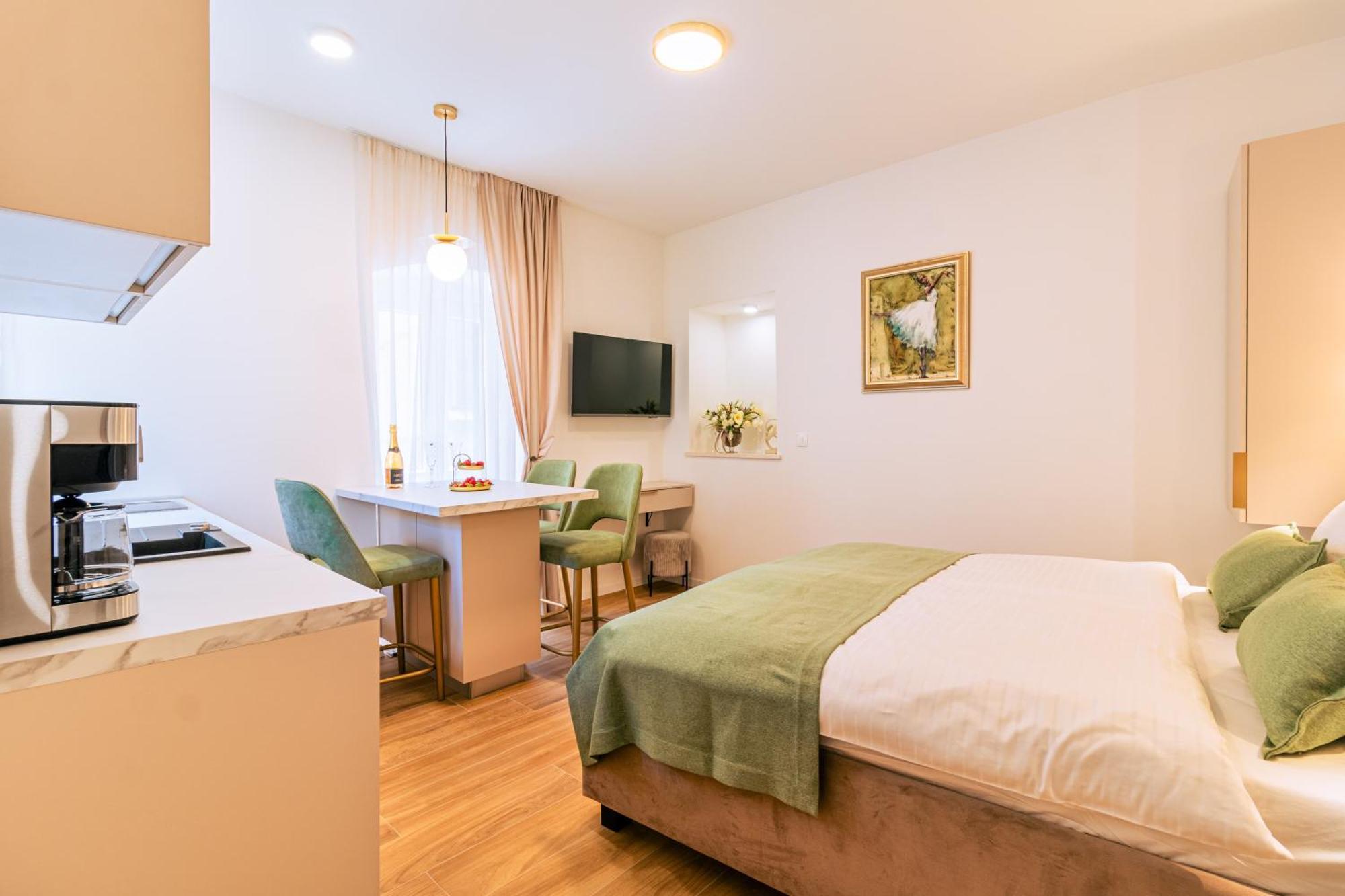 Luxury App Palace Old Town& Studio Green Melody With Terrace Apartamento Split Quarto foto